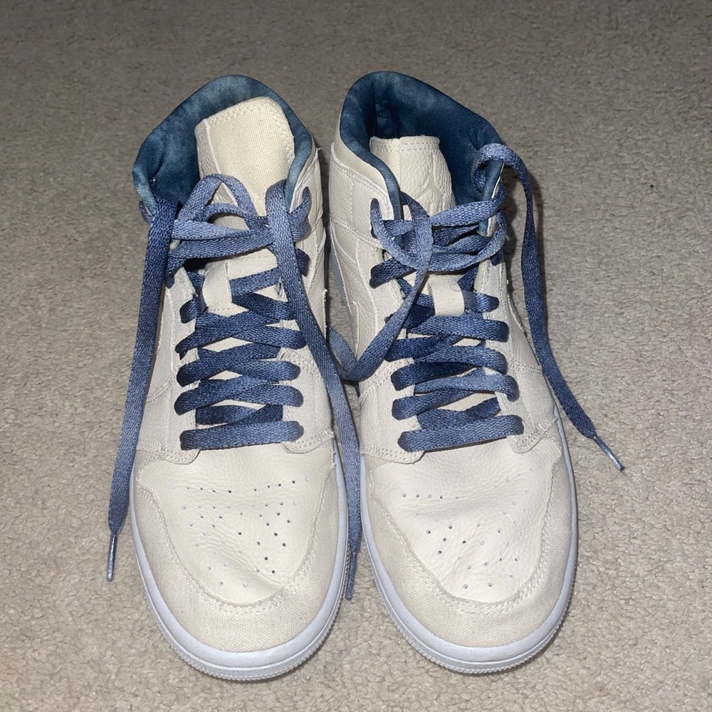 Womens Air Jordan 1 Mid SE 'Sandrift' size 8